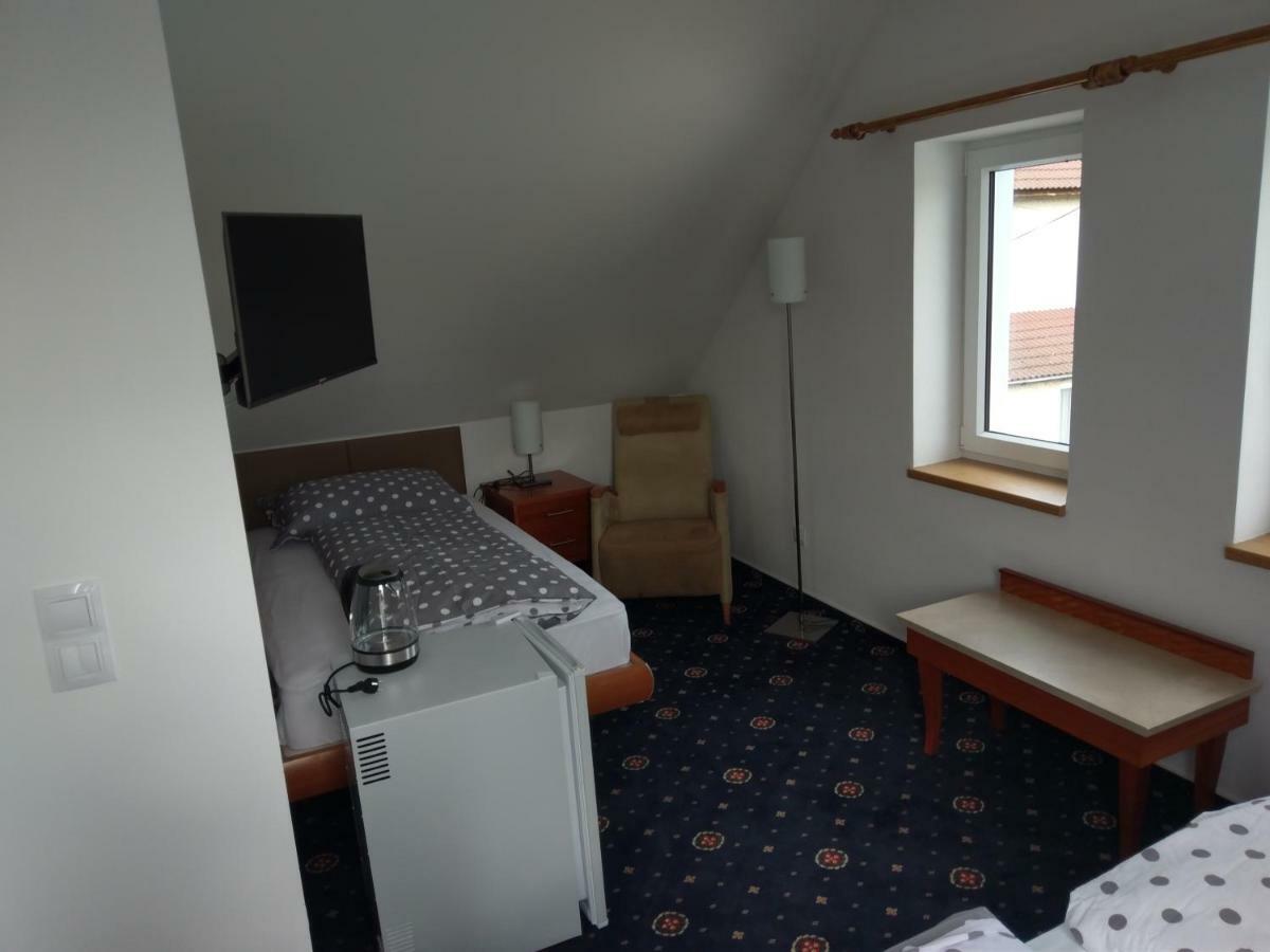 Ubytovani Za Kaplickou Třeboň Exterior foto